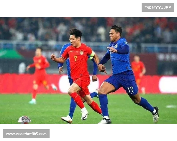 国足世预赛精彩表现4-1大胜新加坡 武磊染黄助攻独造三球成关键 国足世预赛精彩表现4-1大胜新加坡 武磊染黄助攻独造三球成关键