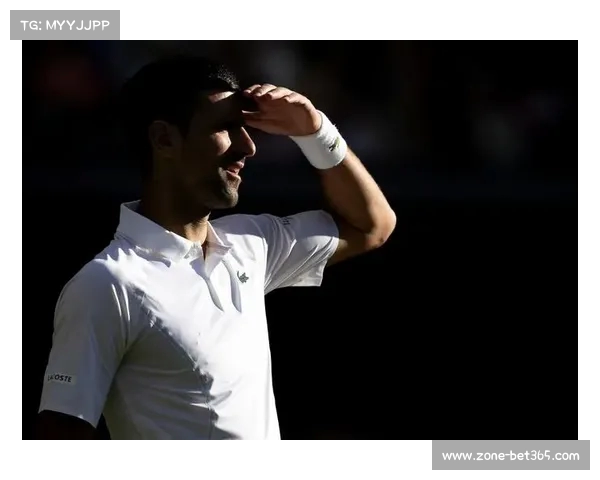 鲁德直落两盘战胜梅德韦杰夫 时隔四年重返马德里大师赛四强