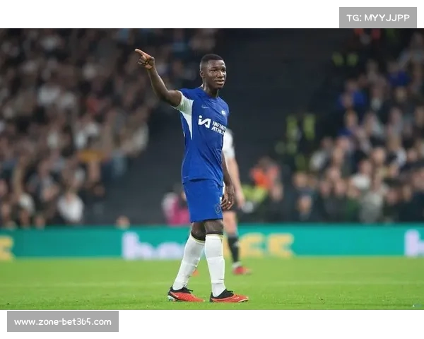 凯塞多向切尔西多名球员透露即将加盟的消息引发关注 凯塞多向切尔西多名球员透露即将加盟的消息引发关注